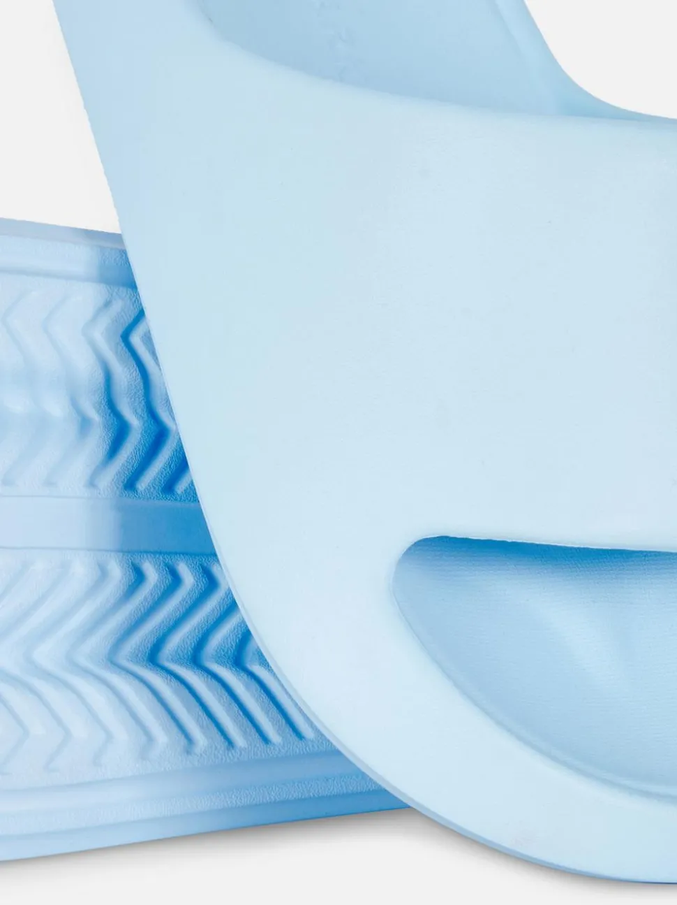 Bezszwowe klapki basenowe