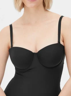 Body modelujące z lycry z miseczkami