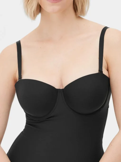 Body modelujące z lycry z miseczkami