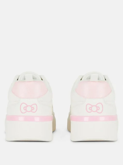 Buty sportowe z nadrukiem Hello Kitty