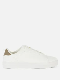 Buty sportowe z niską cholewką