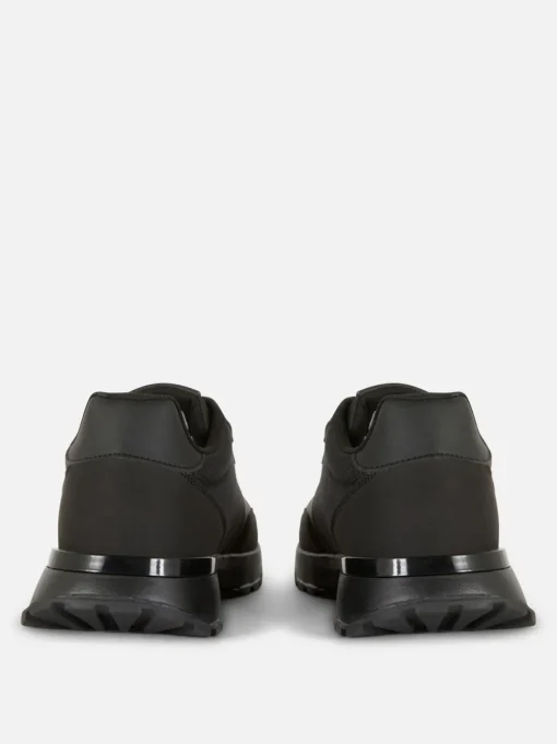 Buty sportowe z niską cholewką na co dzień