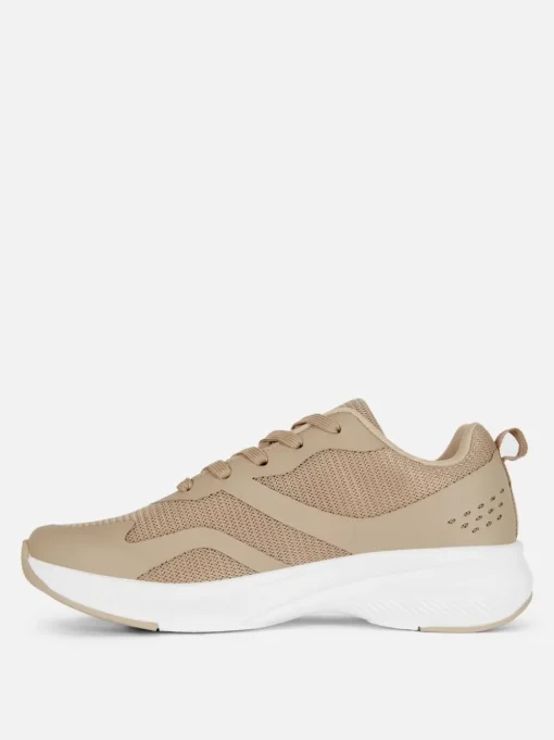 Buty sportowe z siateczką i niską cholewką