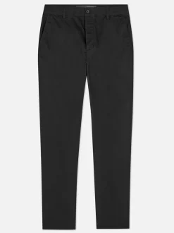 Elastyczne chinosy o kroju slim fit