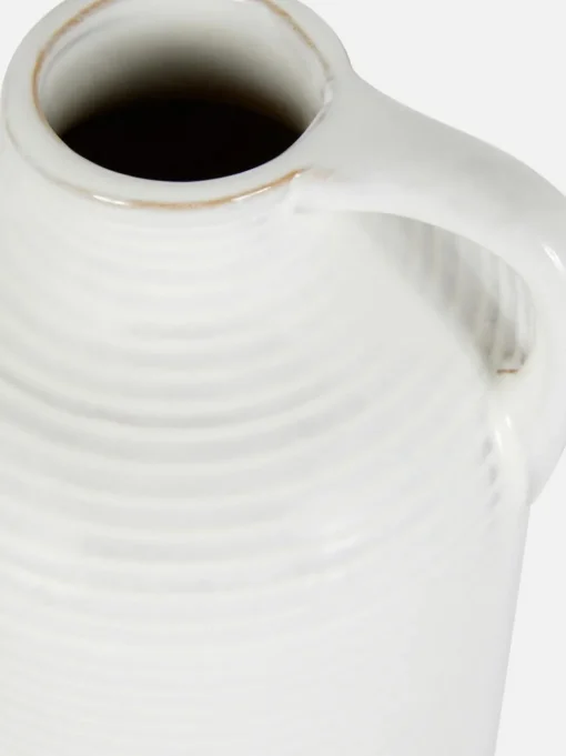 Karbowany ceramiczny wazon z uchwytem