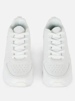 Klasyczne buty sportowe