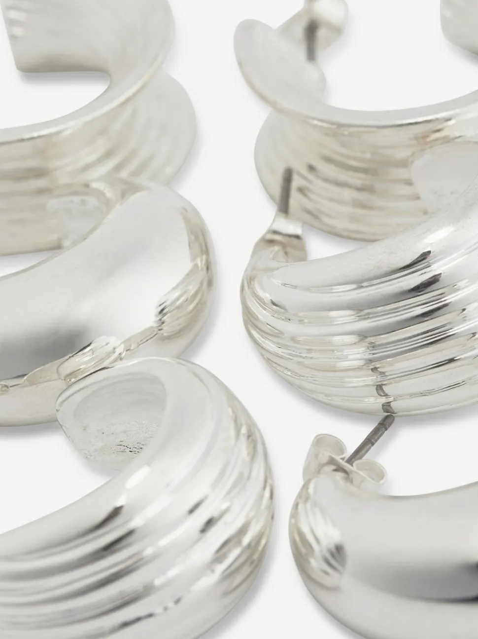 Kolczyki koła z prążkowaną fakturą The Edit, 3 pary