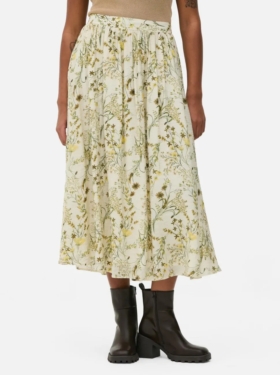 Marszczona spódnica maxi w kwiaty