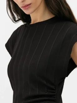 Marszczona sukienka midi z prążkowanej dzianiny