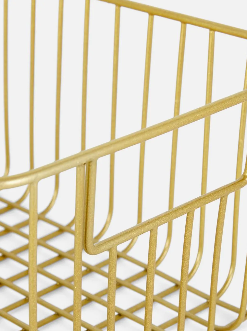 Metaliczny druciany kosz do przechowywania