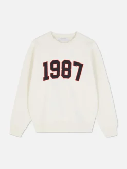 Nierozpinana bluza z nadrukiem