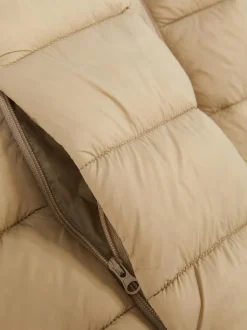 Niezbędny bezrękawnik puchowy