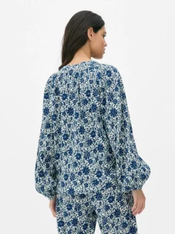 Patchworkowa bluzka w kwiaty Paula Echevarría