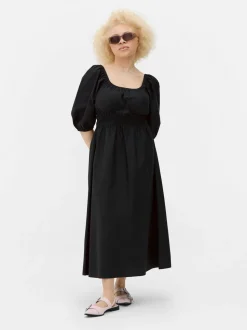 Popelinowa sukienka midi z marszczeniami