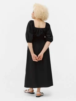 Popelinowa sukienka midi z marszczeniami