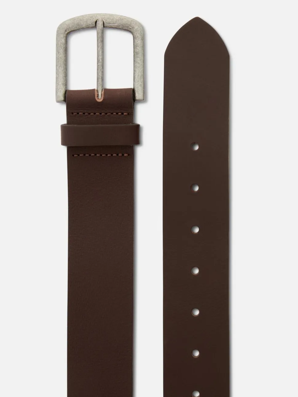 Skórzany pasek z kwadratową klamrą