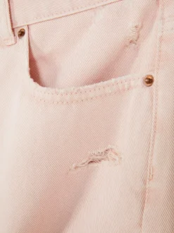 Spodenki jeansowe z przetarciami