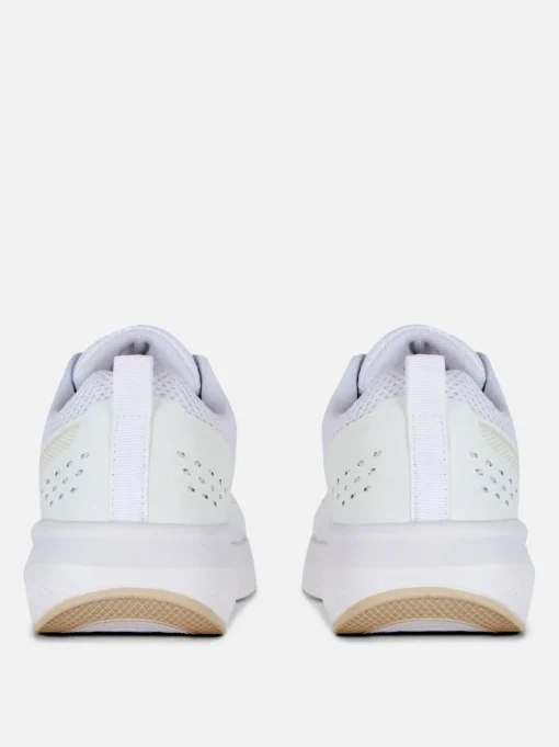 Sznurowane buty sportowe