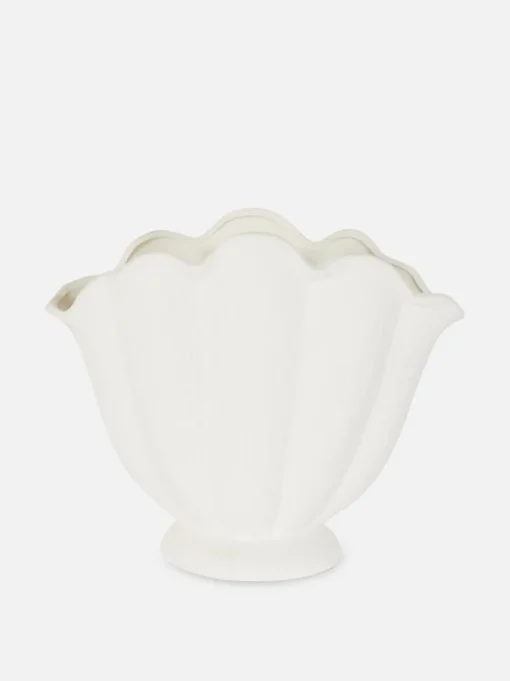 Wazon ceramiczny w kształcie muszli