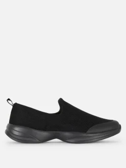 Wsuwane buty sportowe z tkaniny