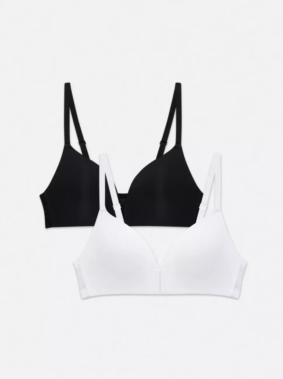 2 biustonosze pooperacyjne, kampania nt. raka piersi