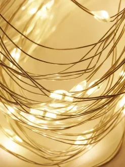 Łańcuch świetlny z 50 małymi lampkami LED