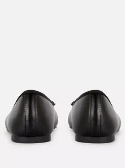 Baleriny z kokardami