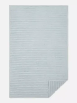 Bardzo duży prążkowany ręcznik kąpielowy