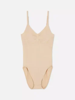 Bezszwowe body modelujące z głębokim dekoltem