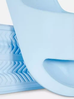 Bezszwowe klapki basenowe