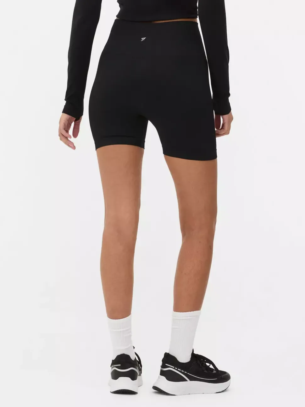 Bezszwowe szorty do jogi z wysokim stanem
