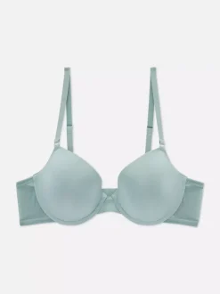 Biustonosz pod T-shirt