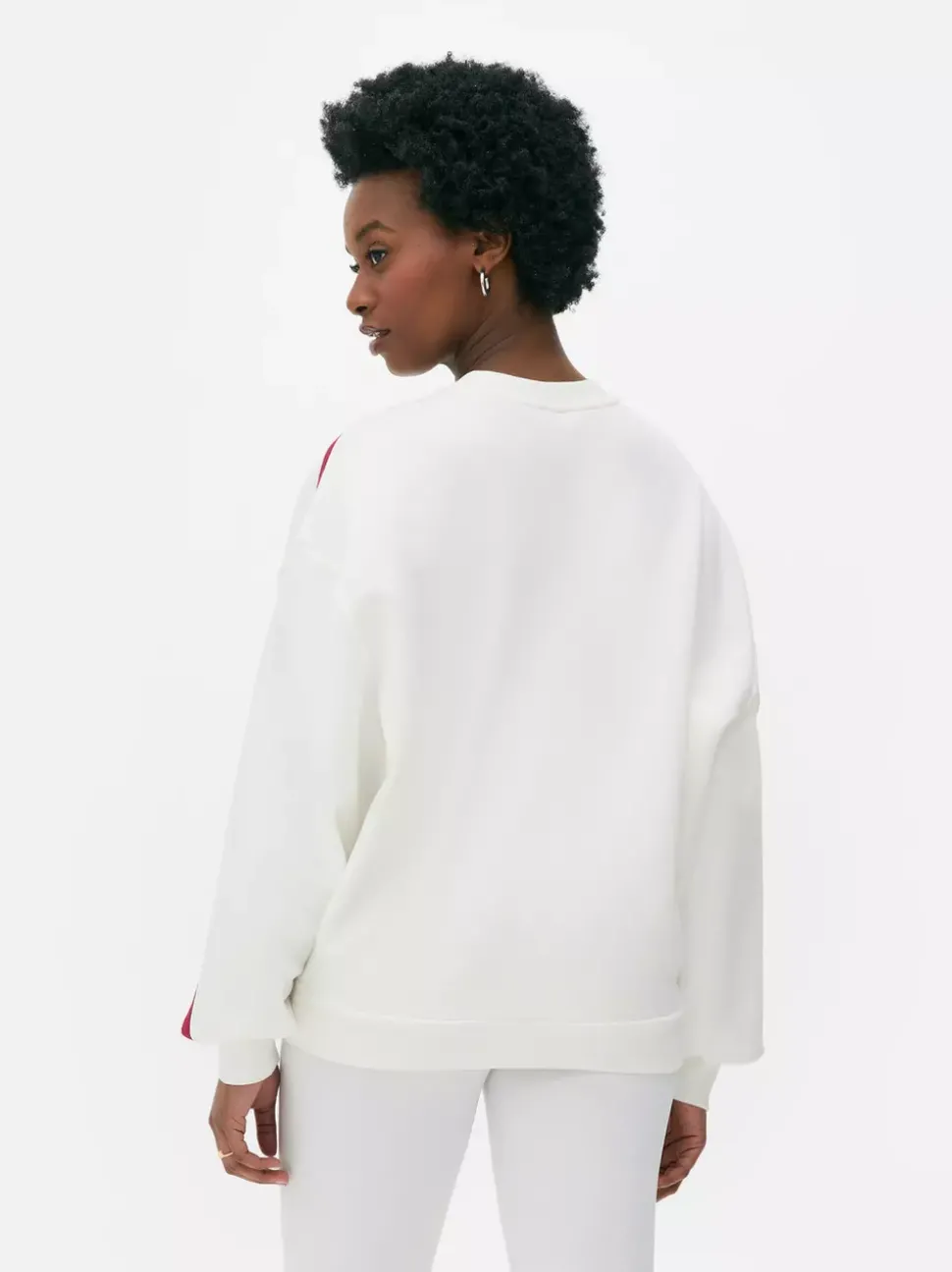 Bluza oversize w uniwersyteckim stylu z numerem