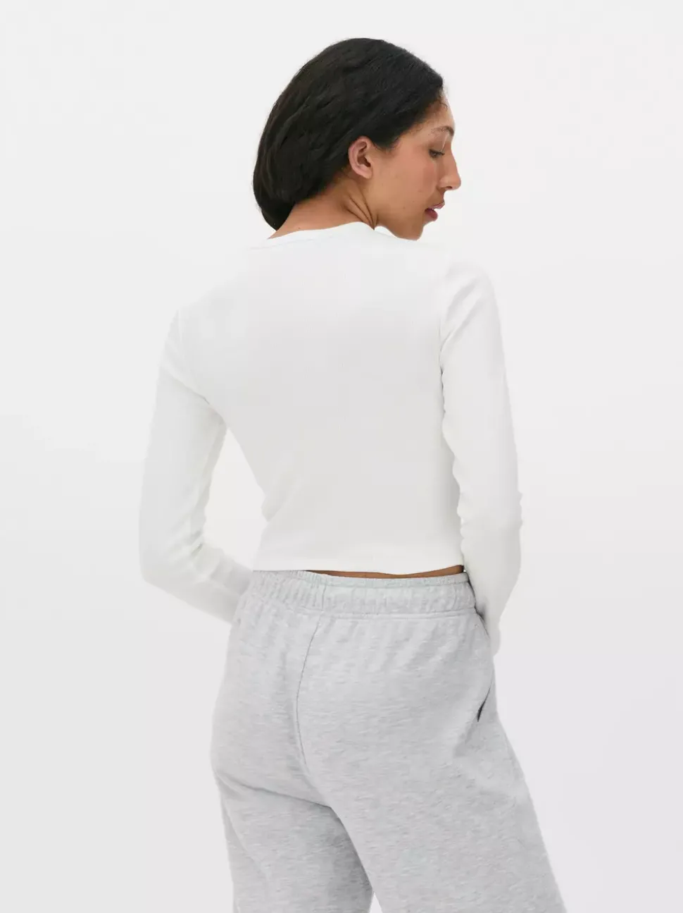 Bluzka w prążki z długim rękawem i okrągłym dekoltem