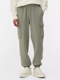 Bojówki dresowe ze ściągaczami