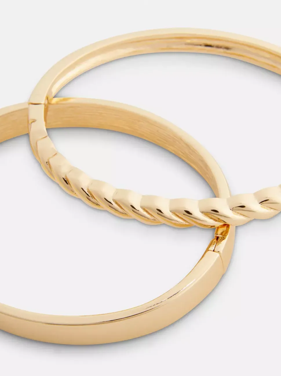 Bransoletka bangle z motywem liny The Edit