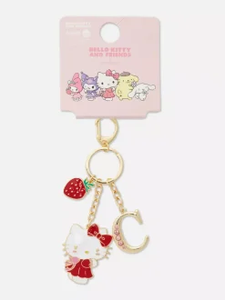 Brelok z przywieszką z inicjałem oraz z Hello Kitty