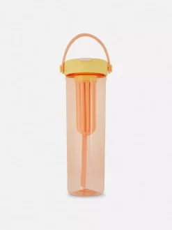Butelka na wodę z wyciskaczem do owoców