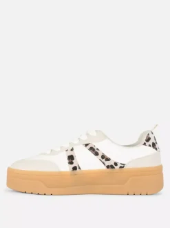 Buty sportowe na platformie Paula Echevarría