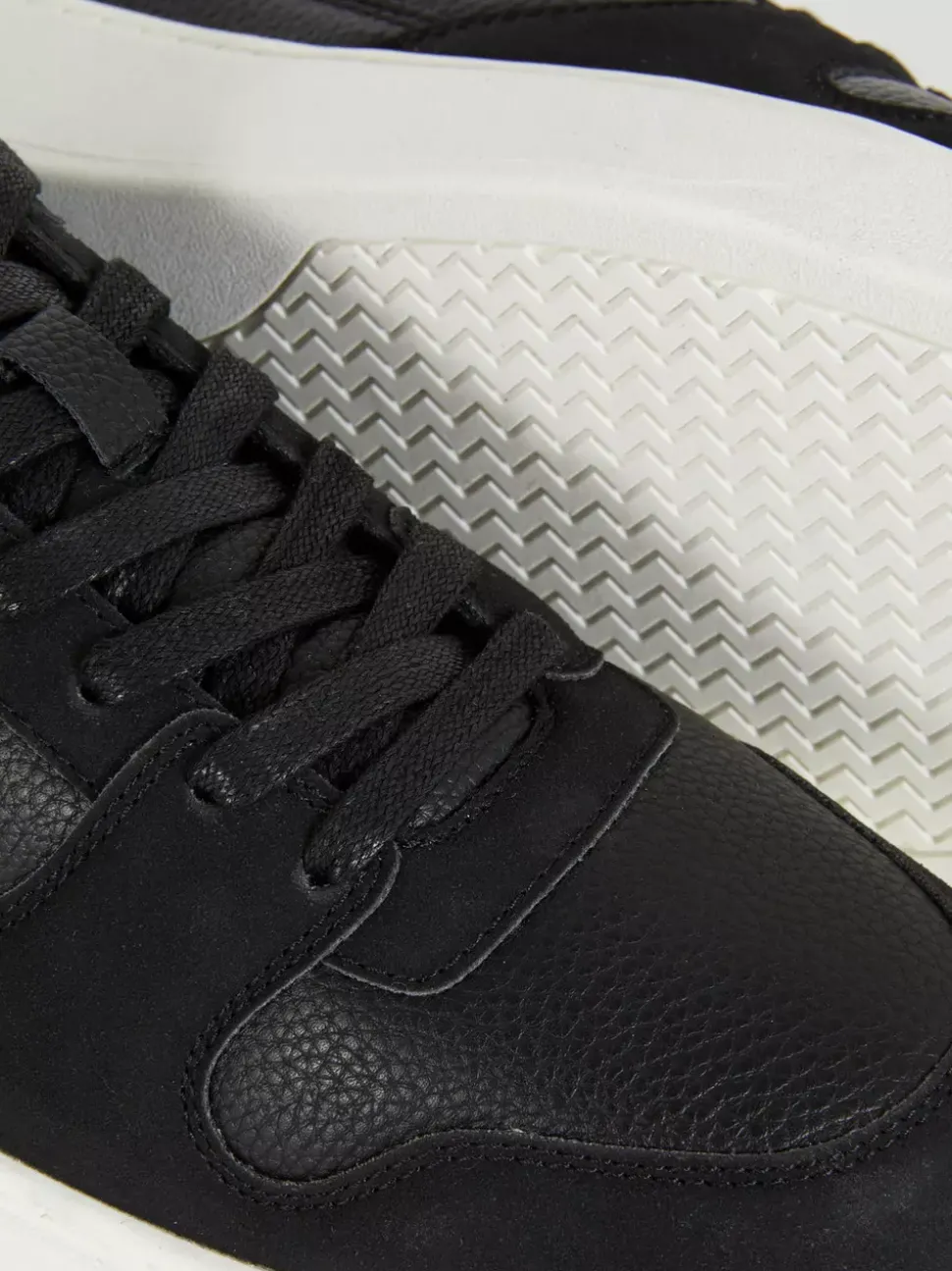 Buty sportowe z niską cholewką Kem