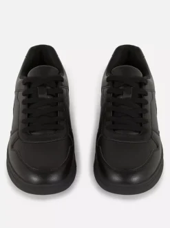 Buty sportowe z niską cholewką i panelami