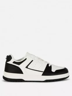 Buty sportowe z niską cholewką i panelami