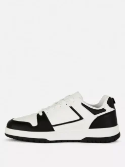 Buty sportowe z niską cholewką i panelami