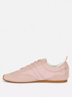 Buty sportowe z niską cholewką