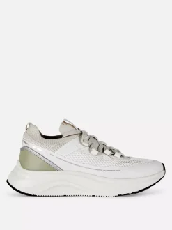 Buty sportowe z siateczką