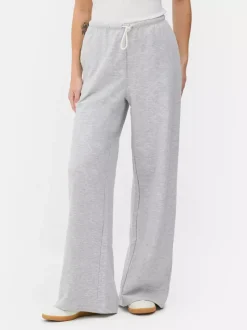 Ściągane sznurkiem spodnie dresowe z szeroką nogawką