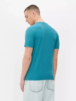 Dopasowany T-shirt o wysokiej zawartości bawełny