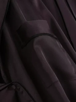 Długa satynowa piżama