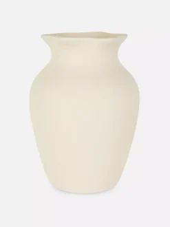 Duży wazon z muszelkowym wykończeniem