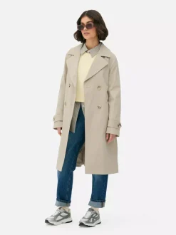 Dwurzędowy płaszcz z paskiem